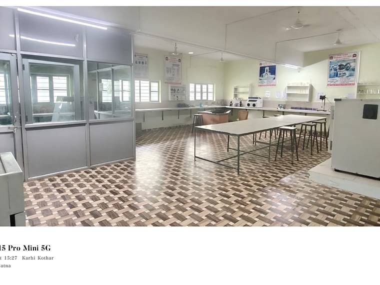 Pharmaceutics laboratory